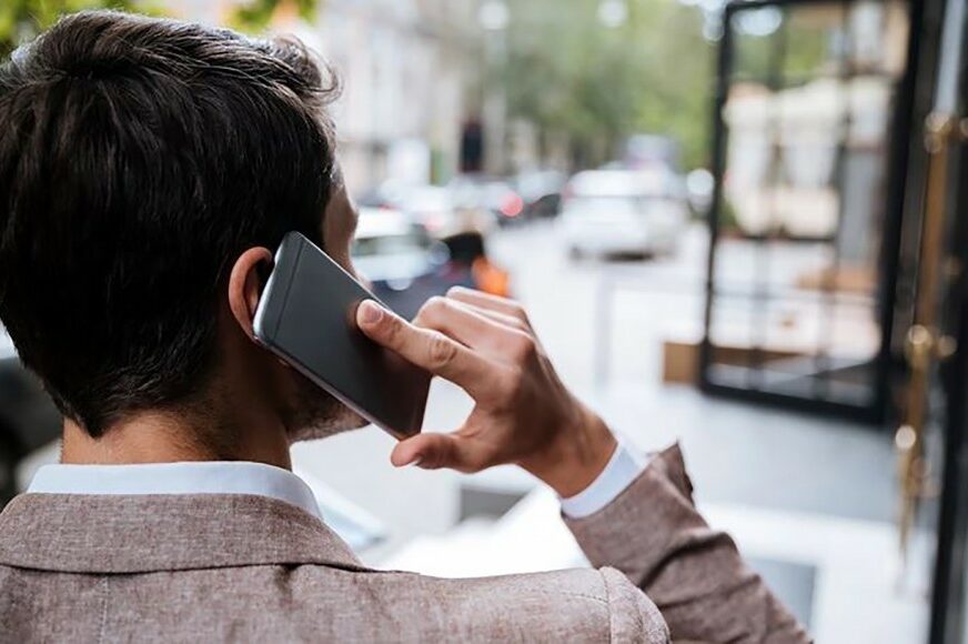 POSLJEDICE EPIDEMIJE Prodaja smartfona u Kini pala za više od trećine