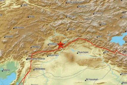 TRESLA SE TURSKA Snažan zemljotres registrovan na istoku zemlje  