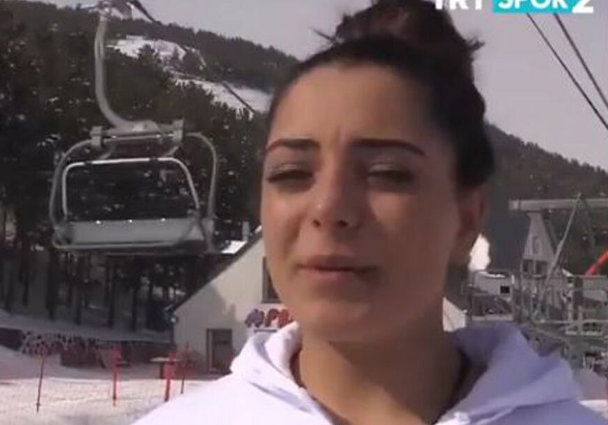 "ČVRSTO SAM GA DRŽALA, VISIO JE" Turska skijašica spasla život dječaku na žičari
