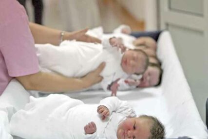 Ogrijali srca roditelja: U Srpskoj rođene 23 bebe