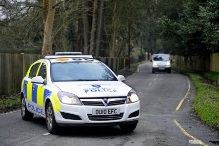 INCIDENT U LONDONU Ubijen muškarac naoružan noževima