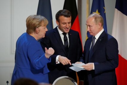 EU POZIVA NA PREKID SUKOBA U SIRIJI Merkel i Makron razgovarali sa Putinom o Idlibu