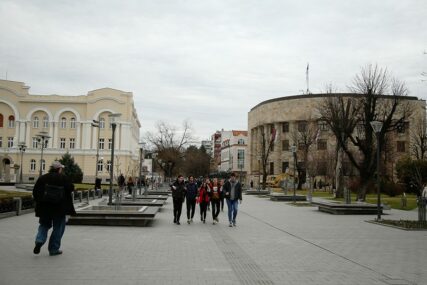 Vraćaju se đačke ekskurzije: Učenici iz regiona stižu u Banjaluku
