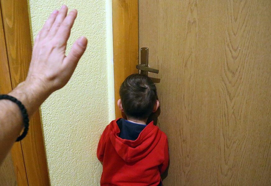 "Moramo staviti tačku na ovakvo ponašanje" Zašto roditelji u BiH kao odgojnu mjeru koriste fizičko kažnjavanje djece