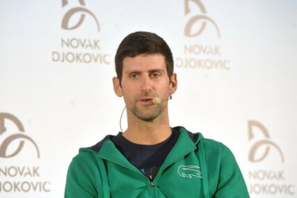 Đoković, Federer i Nadal imaju ZAJEDNIČKU GRUPU: Novak objasnio KAKO IZGLEDA dopisivanje (VIDEO)