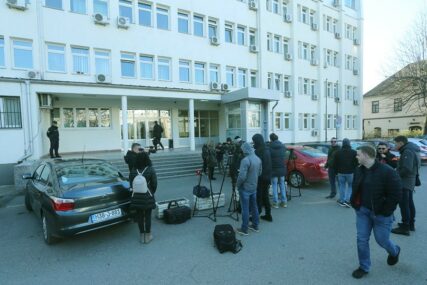 NOVINARI IZBAČENI IZ SUDNICE Ročište u slučaju UBISTVA KRUNIĆA zatvoreno za javnost (FOTO)
