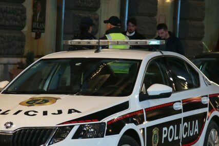 DRAMATIČNA POTJERA USRED DANA Policajci u civilu uhapsili DRSKOG LOPOVA
