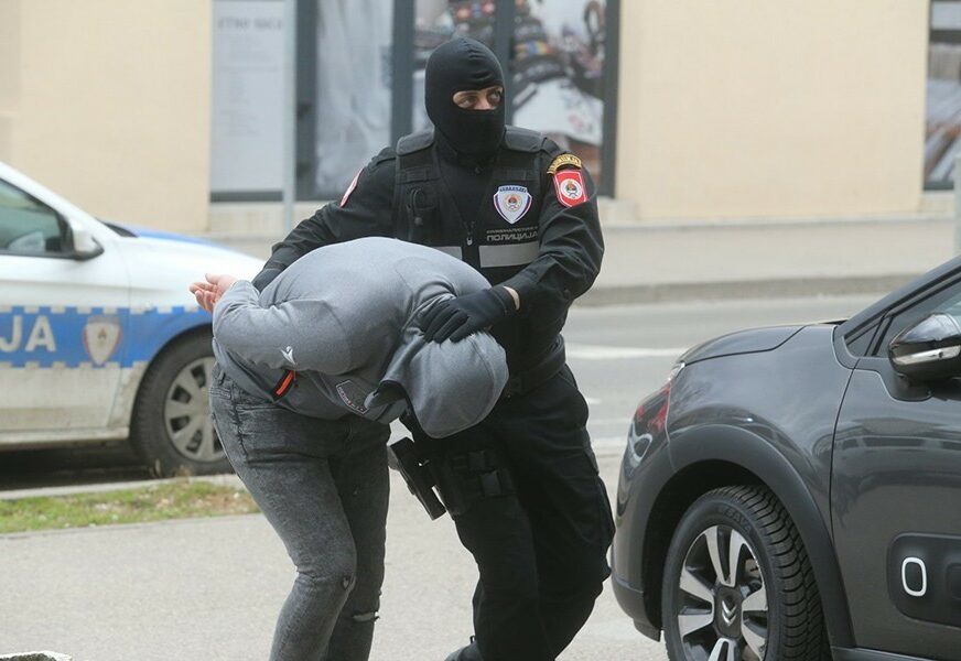 EPILOG AKCIJE "KAVEZ" Predložen pritvor za pet uhapšenih (FOTO)