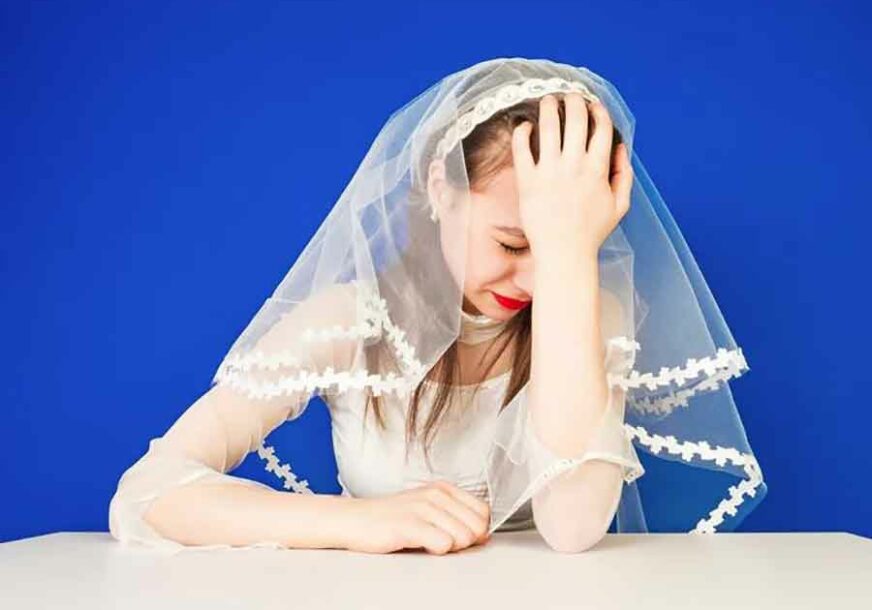 MLADA BIJESNO PORUČILA “Ko mi zbog virusa ne dođe na svadbu, za mene ne postoji”