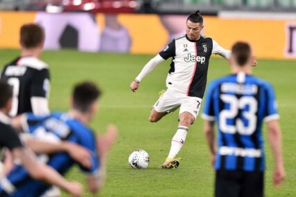Kristijano Ronaldo se NE VRAĆA u Italiju jer mu je saigrač ZARAŽEN virusom korona