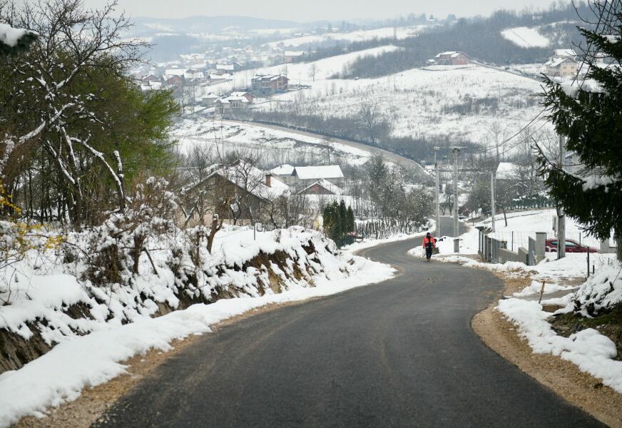 ZAVRŠENA SANACIJA SAOBRAĆAJNICE NA PETRIĆEVCU Ljevčanska ulica dobila novi sloj  asfalta
