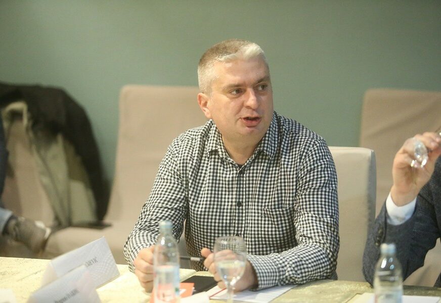 Miljan Kovač, novinar