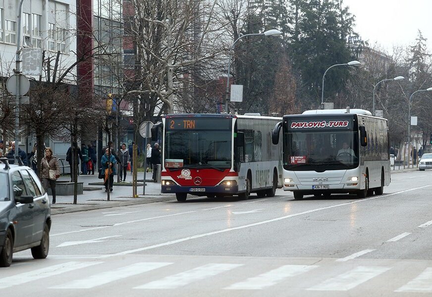OD 11. MAJA PONOVO VOZE AUTOBUSI I putnici i vozači u Srpskoj moraće da nose maske i rukavice