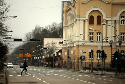 BORBA PROTIV KORONE Saobraćaj u Srpskoj bez zastoja, ZABRANJENO napuštanje mjesta prebivališta