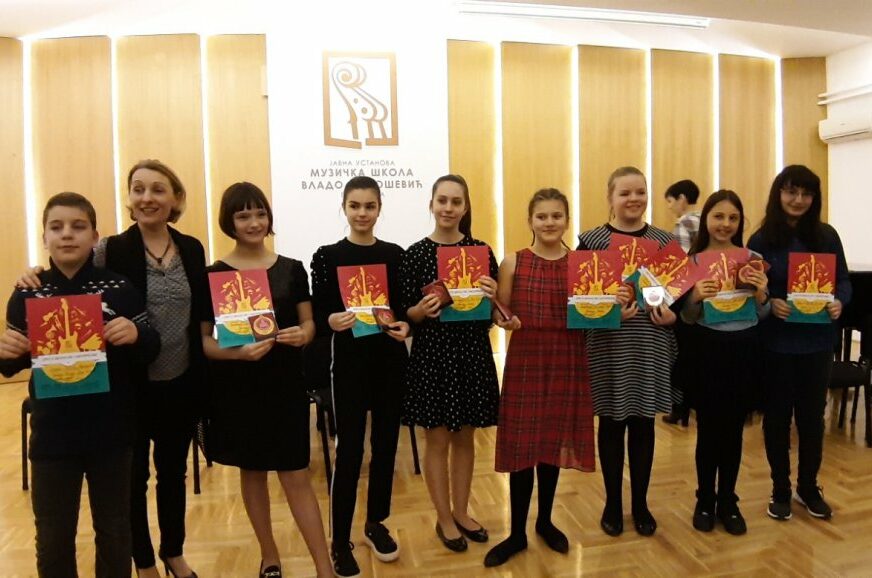 Uspjeh učenika Muzičke škole „Vlado Milošević“: Mladi flautisti osvojili devet nagrada u Valjevu