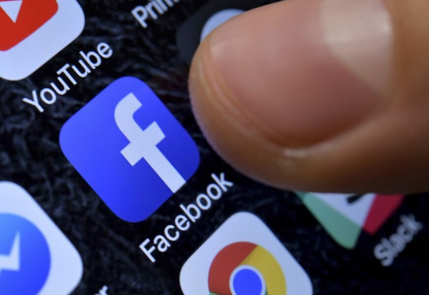 Reporteri bez granica tuže Fejsbuk zbog govora mržnje i netačnih informacija