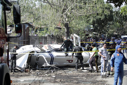 NESREĆA NA FILIPINIMA Srušio se helikopter sa direktorom policije (FOTO)