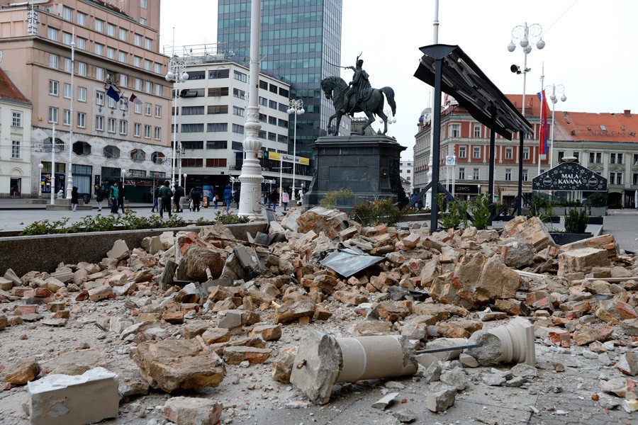NESREĆA U ZAGREBU Poginuo muškarac sanirajući štetu od zemljotresa