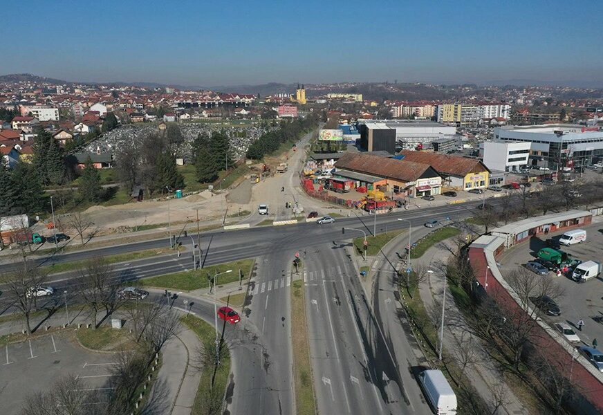 "BANJALUKA SE GRADI" Počela gradnja kružnog toka kod stočne pijace u Lazarevu (FOTO)