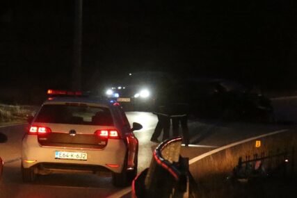 Saobraćajna nesreća u Kaknju: Vozač "golfa" poginuo, na licu mjesta VATROGASCI I HITNA POMOĆ
