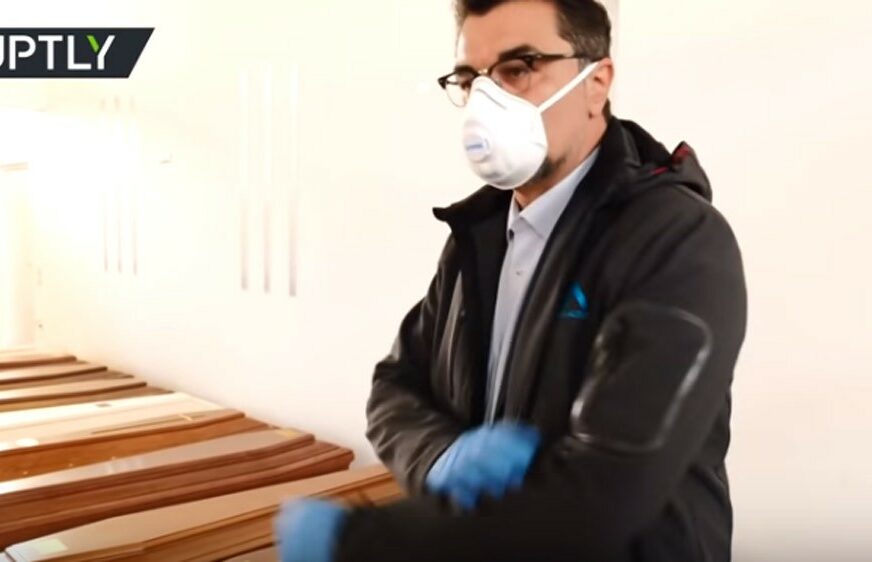 POTRESAN SNIMAK IZ ITALIJE Krematorijumi puni sanduka, nema mjesta za preminule (VIDEO)