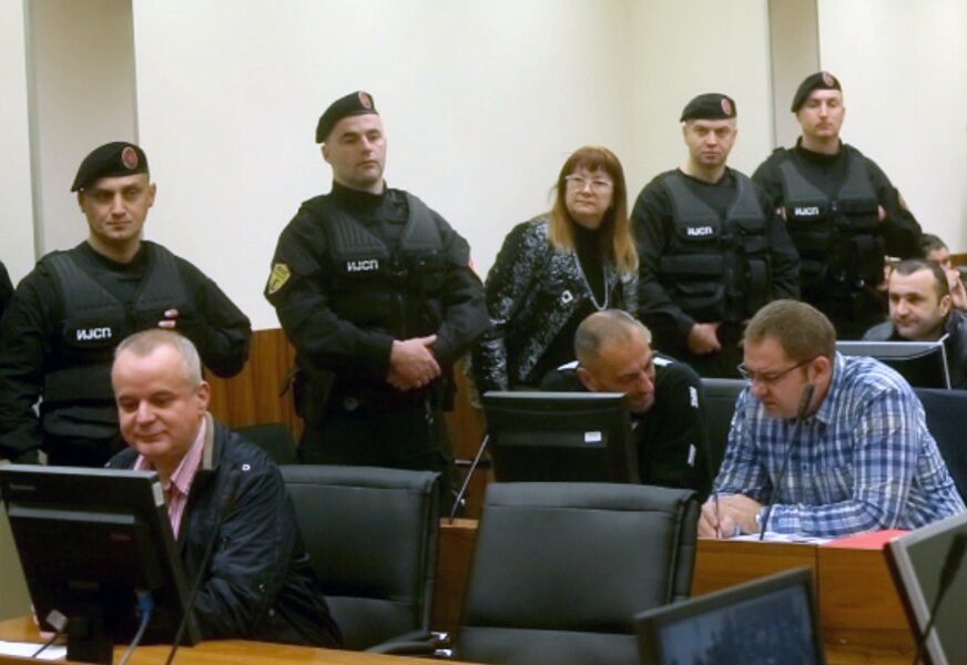ŽESTOKA RASPRAVA U SUDNICI Suđenje optuženima za ubistvo Slaviše Krunića