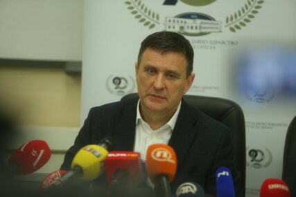 “Sve unaprijed smišljeno” Đajić tvrdi da je Srpska talac Agencije za lijekove BiH
