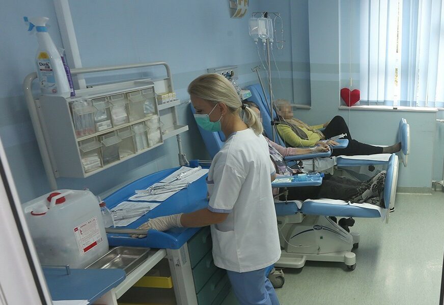 VIŠE AKTIVNIH OD OPORAVLJENIH Od korona virusa u Srpskoj se za dan oporavile 34 osobe