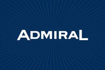 ĐACIMA POKLANJAJU MINI RAČUNARE „Admiral“ podržao projekat „1000 ZA BUDUĆNOST“