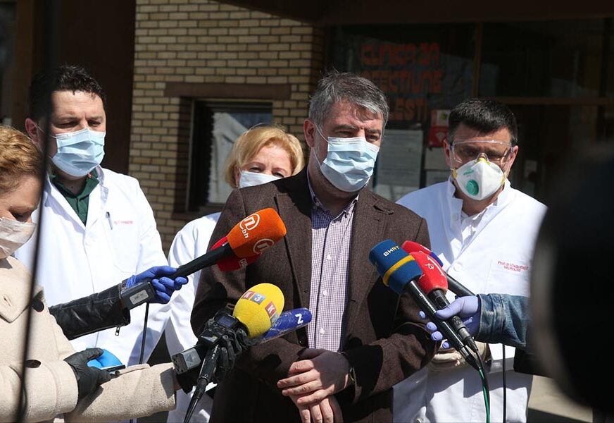 MINISTAR ZDRAVLJA NA TERENU Šeranić posjetio pacijente oboljele od korona virusa