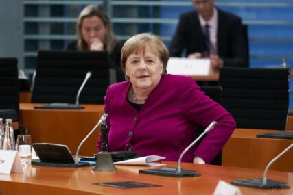 "TO ME BOLI" Merkel ZAPRIJETILA RUSIJI zbog hakerskog napada