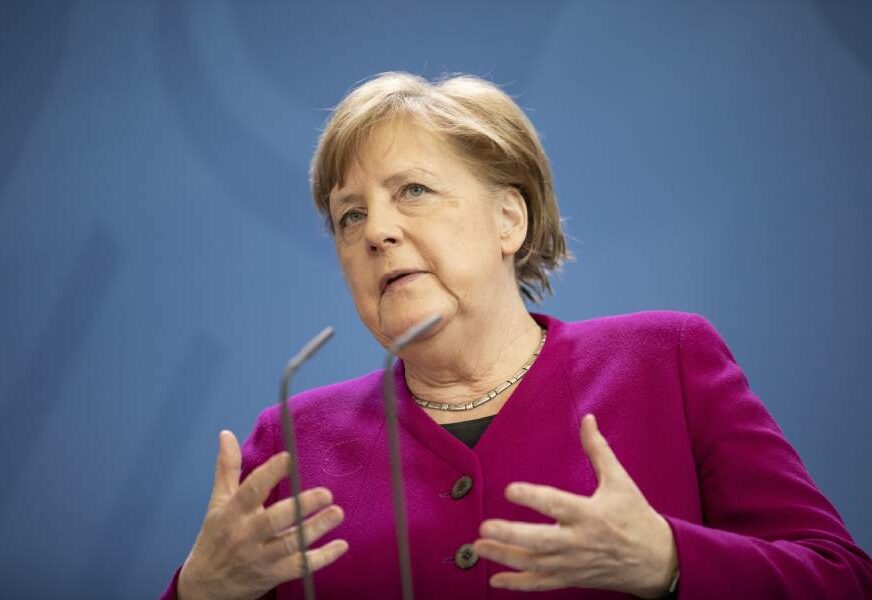 U STRAHU OD KORONA VIRUSA Merkelova ne može da potvrdi da li će otići u Ameriku na samit G7