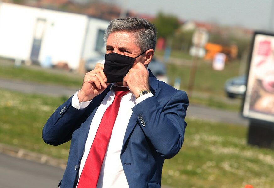 "Razgovarali smo o prioritetima" Okolić tvrdi da BiH što prije mora početi sa rješavanjem viškova naoružanja