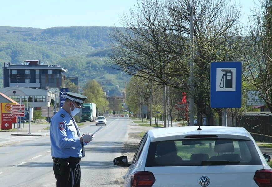 SPREČAVANJE ŠIRENJA VIRUSA KORONA Od podneva ponovo na snazi policijski čas u Srpskoj