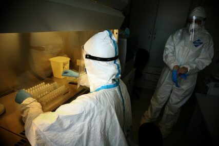 U Srbiji još 9.580 zaraženih koronom: Raste broj preminulih i pacijenata na respiratorima