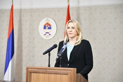 "IZUZETNO VAŽNI U REDOVNIM I VANREDNIM OKOLNOSTIMA" Cvijanovićeva čestitala Svjetski dan Crvenog krsta