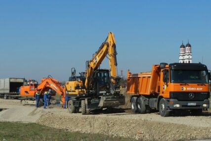 Veliko gradilište u Novoj Topoli: Prioritet za privredu i infrastrukturu