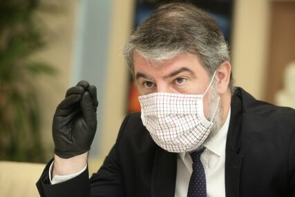 "SRPSKA U NOVOJ NORMALNOSTI" Šeranić naveo da se nalazimo na tek pola borbe sa epidemijom korona virusa