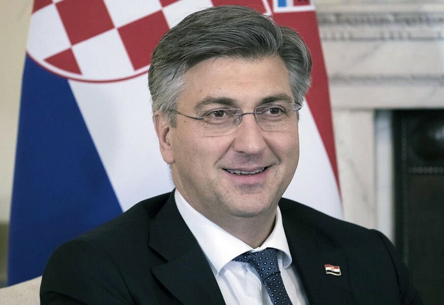 U parlament ušao na SPOREDNI ULAZ: Premijer Hrvatske NEGIRA da je izbjegavao demonstrante
