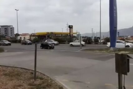 KILOMETRIMA VOZIO U SUPROTNOM SMJERU “Stojadin” napravio pravi saobraćajni kolaps (VIDEO)