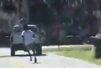 "UBILI SU GA KAO ŽIVOTINJU" Snimak ubistva usred dana podigao Ameriku NA NOGE (VIDEO)