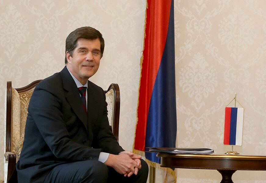 Nelson sa Dodikom o izboru Kristijana Šmita “Retorika podjele usporava napredak BiH”