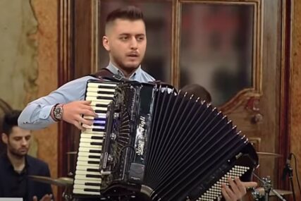Diplomski koncert, pa album: Haris Kaltak, harmonikaš, ne želi da se ograničava rokovima (VIDEO)