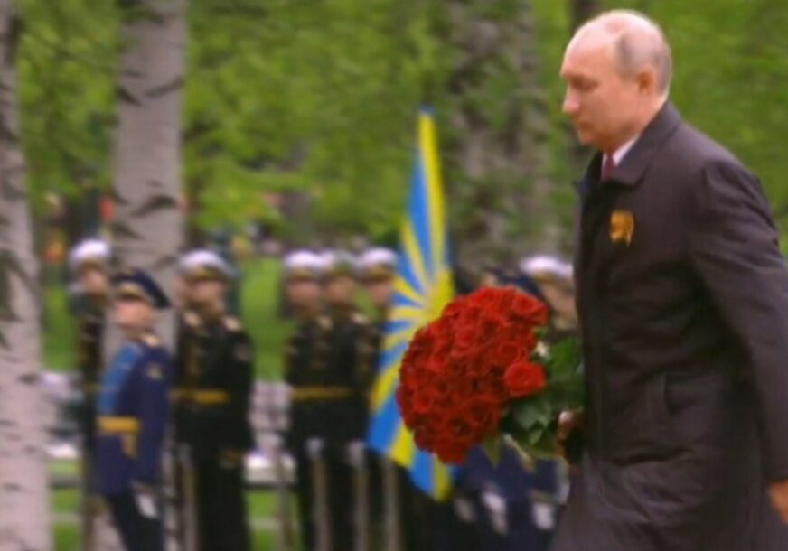 "OVO JE SVETI DAN ZA NAS" Putin se obratio tokom obilježavanja 9. maja (VIDEO)