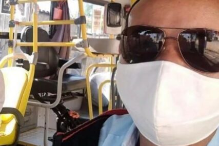 "REKLI SU DA NOSIMO MASKE" Vozač autobusa ostao U ŠOKU kada je vidio putnicu (FOTO)