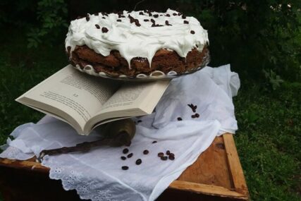 ČOKOKAFA TORTA Poslastica koja iznova oduševljava sve istinske ljubitelje ČAROBNOG CRNOG NAPITKA