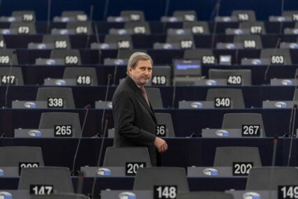 "ZAPADNI BALKAN PRIPADA EVROPI" Han poručio da nastave s reformama na evropskom putu