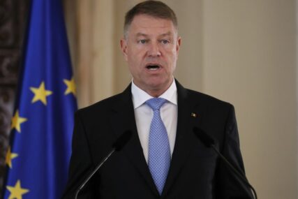 UDARILO GA PO NOVČANIKU Predsjednik Rumunije kažnjen zbog ŠALE na račun mađarske manjine