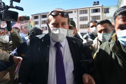 PLAĆENA TROSTRUKO VEĆA CIJENA Ministar zdravlja uhapšen zbog kupovine respiratora