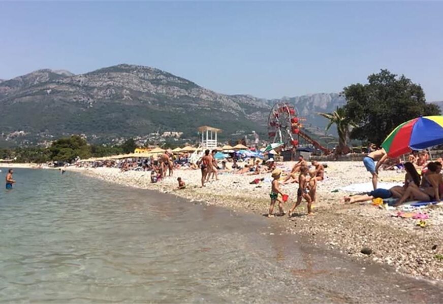 Crna Gora se boji UVOZA KORONE tokom ljeta, a posebno strahuje od državljana BiH